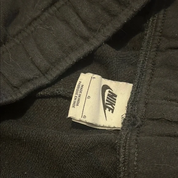 Nike Black Sweatpants - Picture 2 of 4